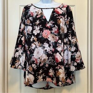 🖤BEKKA • Black Floral Top